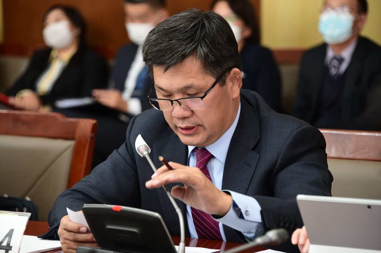 ТББХ: Монгол Улсын 2022 оны төсвийн тухай хуулийн төслийн хоёр дахь хэлэлцүүлгийг хийлээ