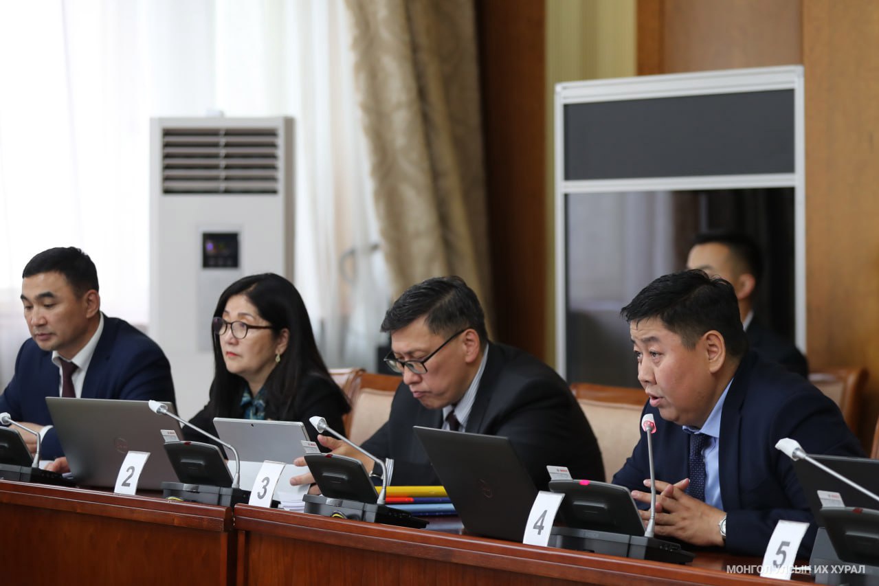 Монгол Улсын 2022 оны төсвийн гүйцэтгэл батлах тухай УИХ-ын тогтоолын төслийн хоёр дахь хэлэлцүүлгийг хийлээ