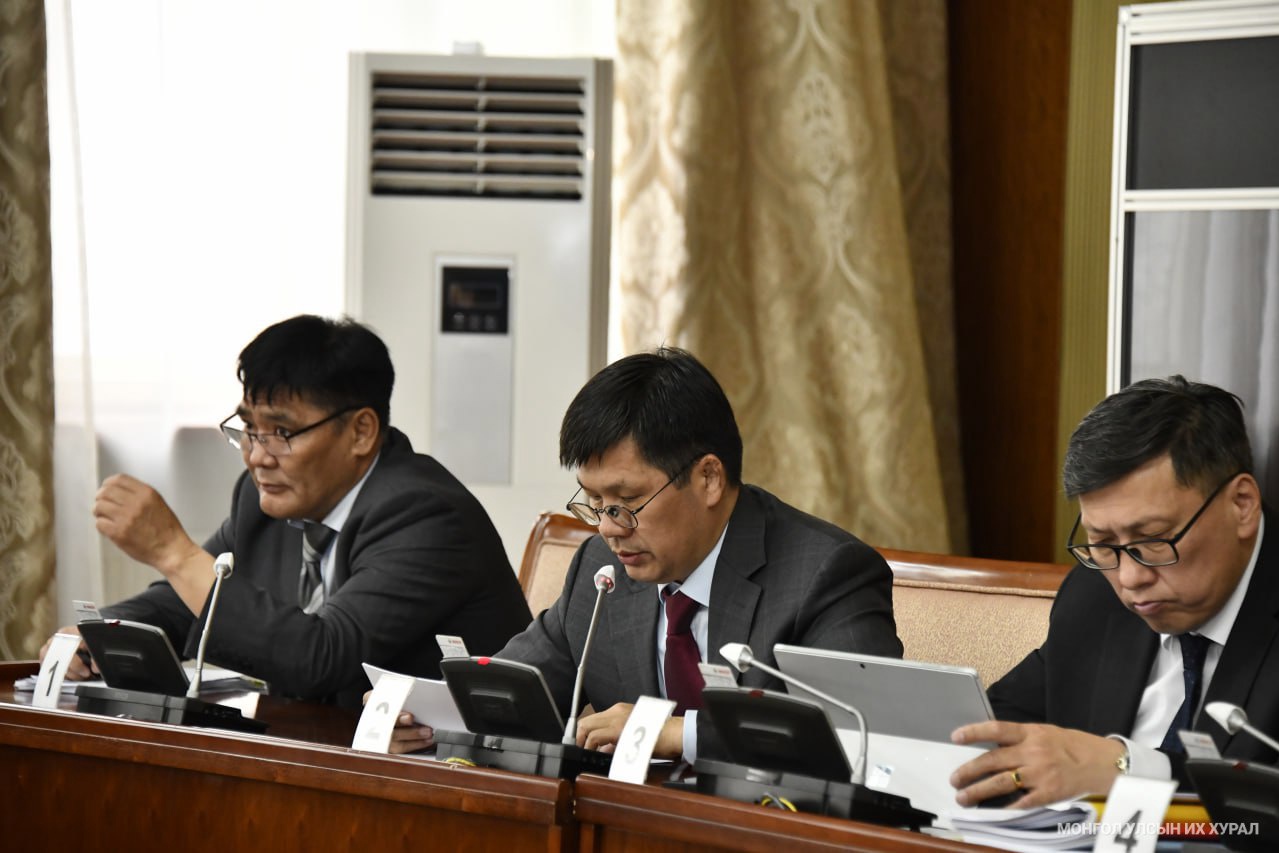 “Монгол Улсын 2022 оны төсвийн гүйцэтгэл батлах тухай" УИХ-ын тогтоолын төслийн хоёр дахь хэлэлцүүлгийг хийлээ