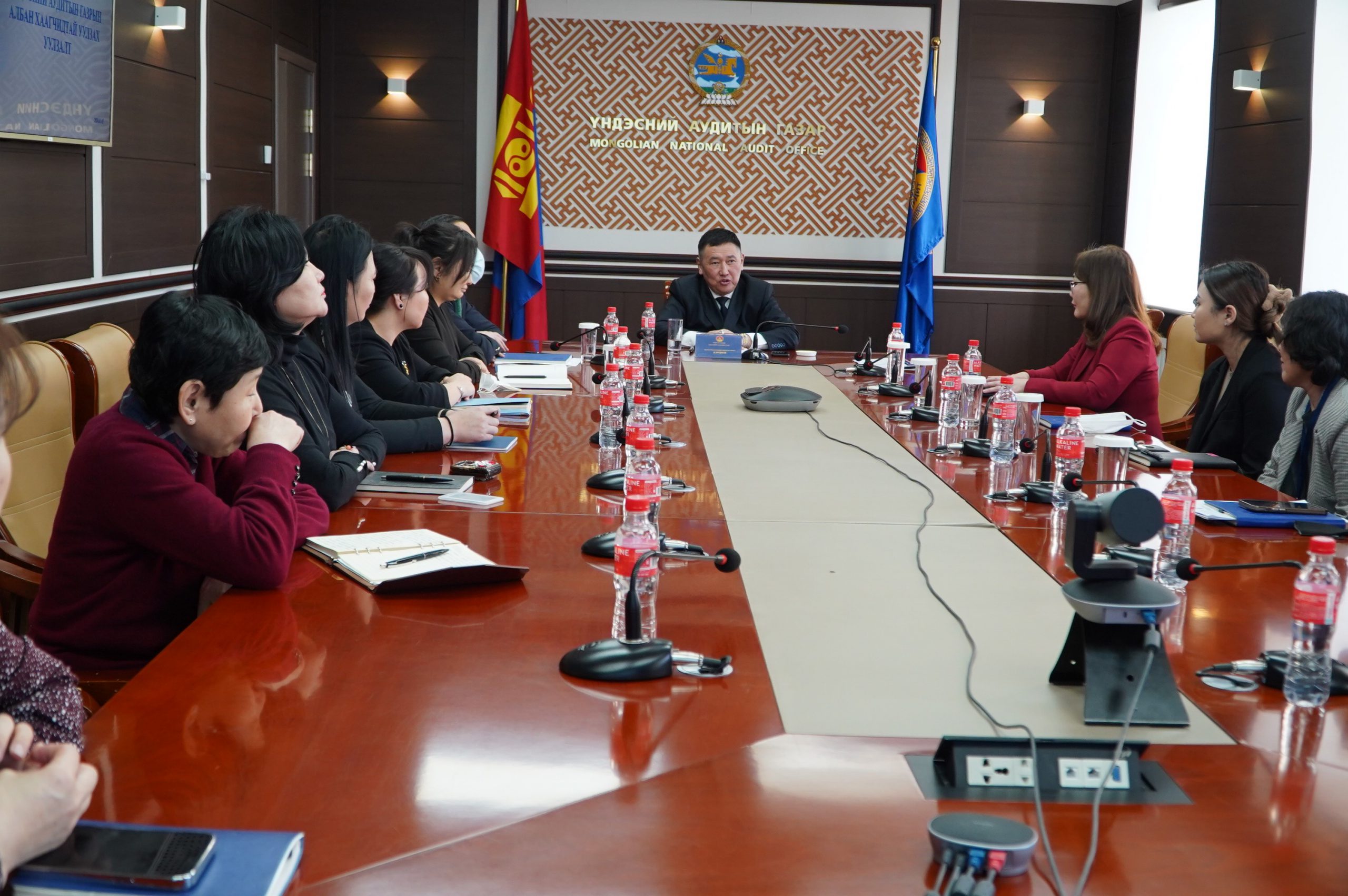 Монгол Улсын Ерөнхий аудиторын албан үүргийг түр орлон гүйцэтгэгч Д.Загджав Төрийн аудитын байгууллагын албан хаагчидтай уулзалт хийлээ
